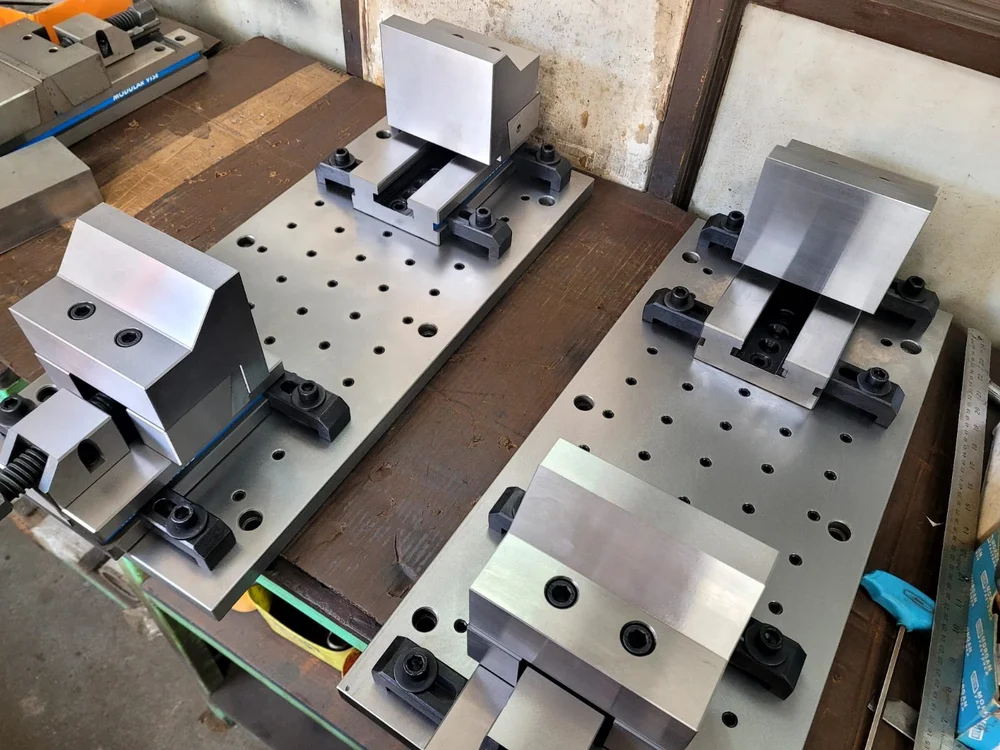 grid plates in rectangular square round shapes 1000x1000