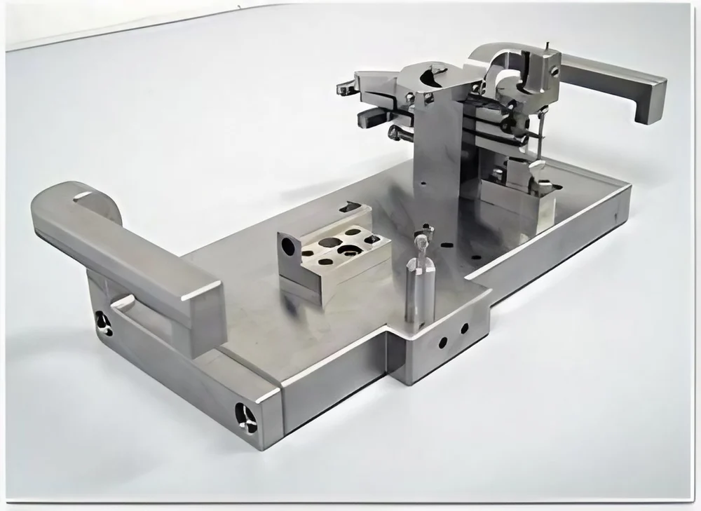 precision jigs and machining fixture 1000x1000